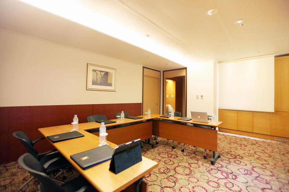 Stellar Marina Hotel Siheung Екстериор снимка