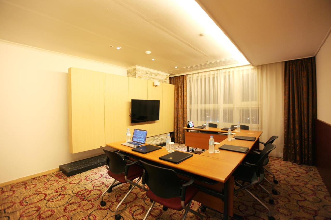 Stellar Marina Hotel Siheung Екстериор снимка